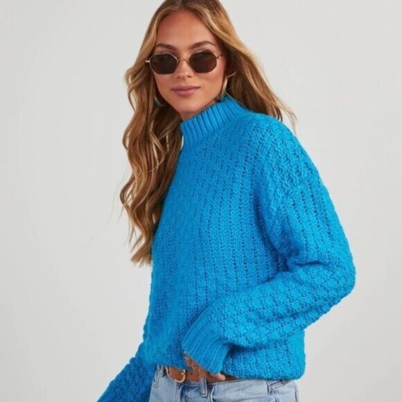 Vici Sweaters - Vici Chunky Knit Pullover Kerri Mockneck Sweater in Aqua Blue